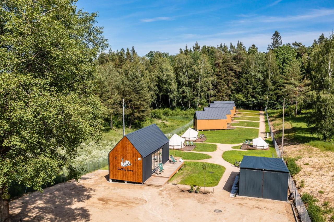 Vila Gulbity Camp Exteriér fotografie