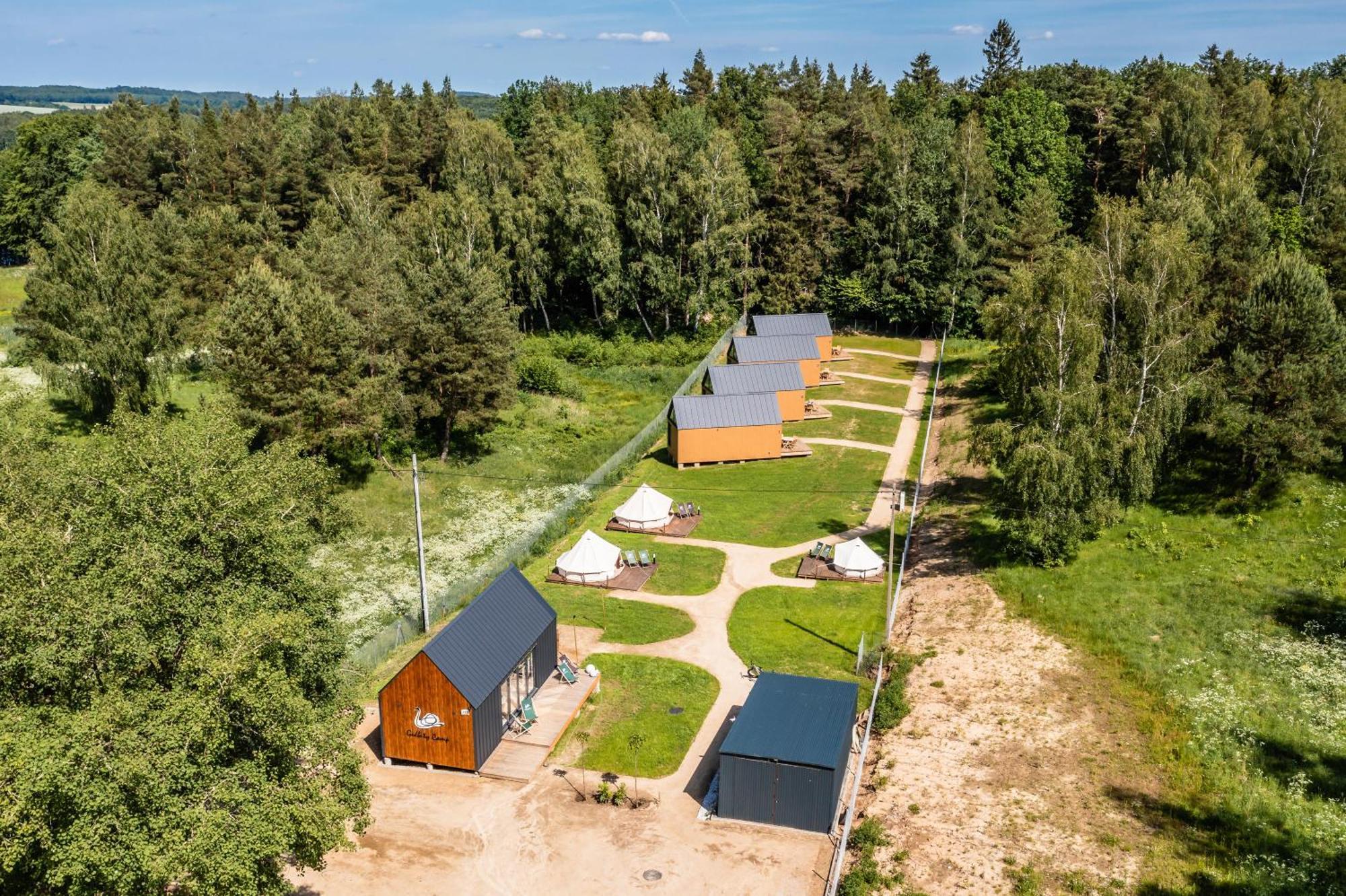 Vila Gulbity Camp Exteriér fotografie