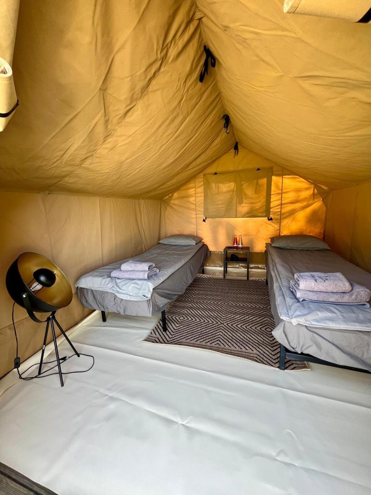 Vila Gulbity Camp Exteriér fotografie